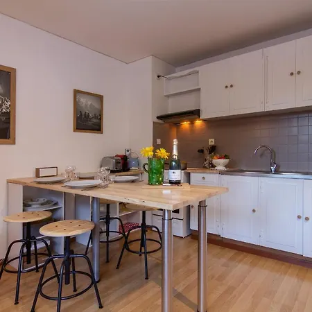 Apt. La Larze 58 Appartement *